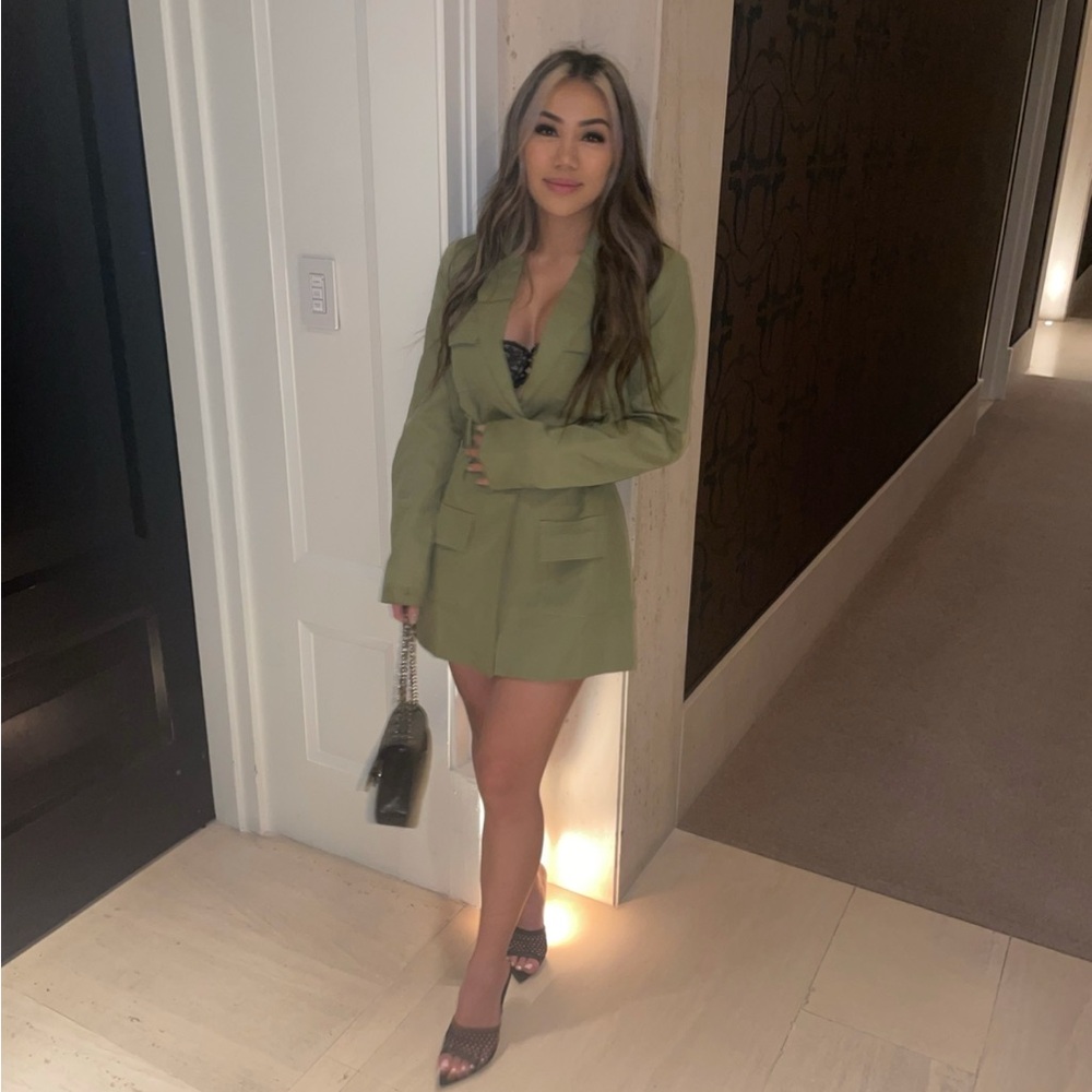 Lioness dress blazer
